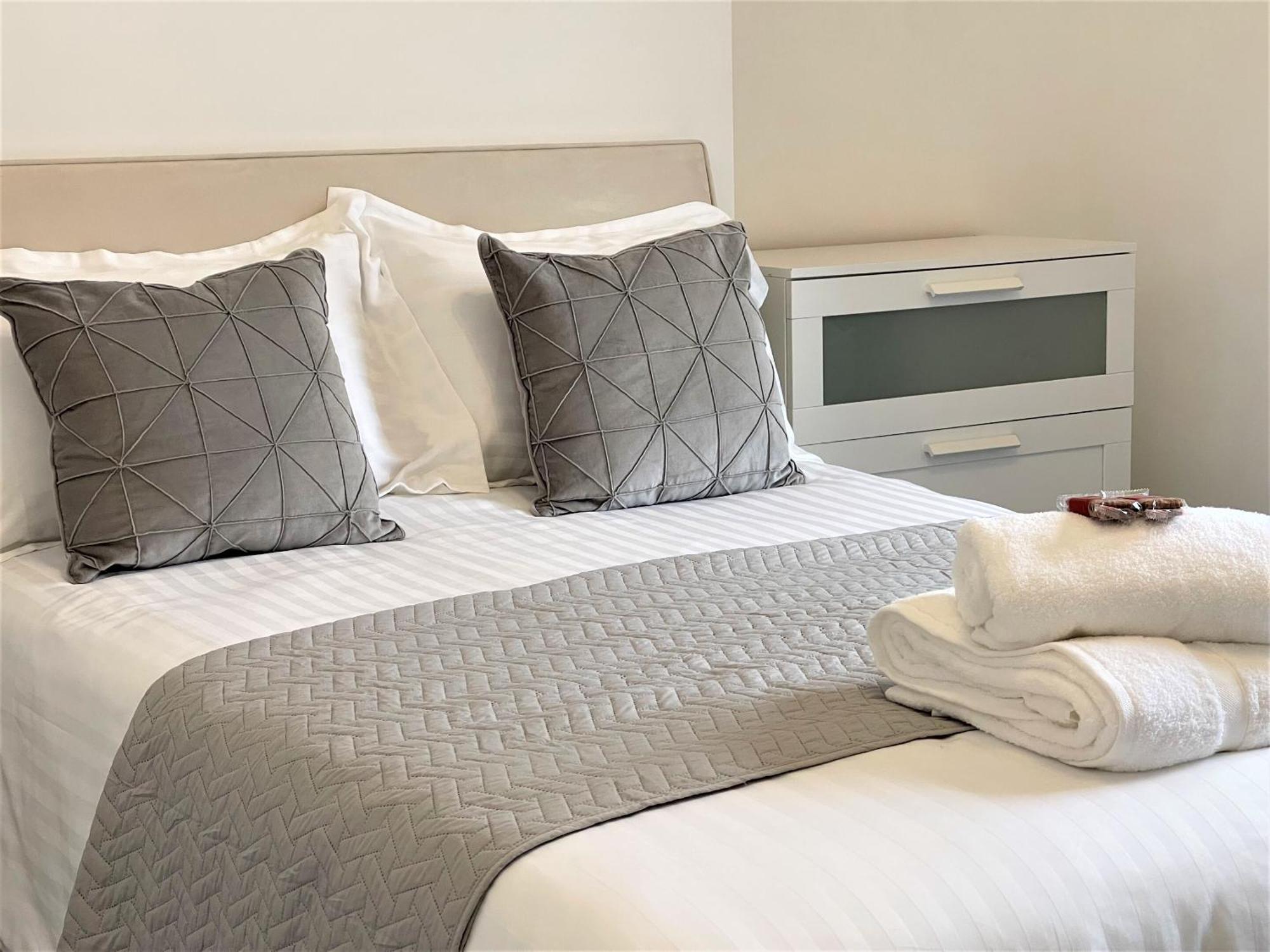 Robinhuts - 3 Bed Accommodation -Perfect For Contractors, Families & Students Kingston upon Hull Luaran gambar