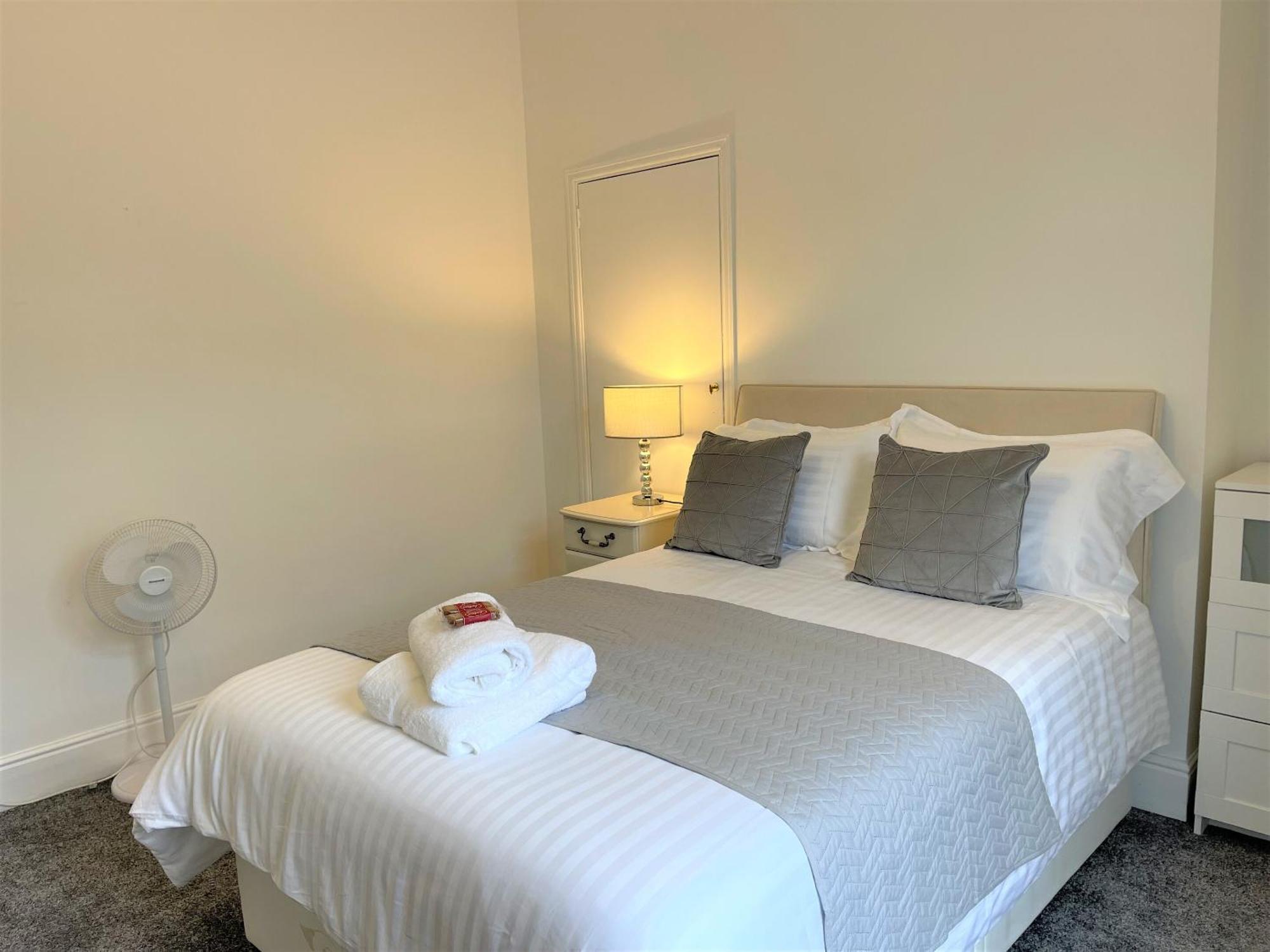 Robinhuts - 3 Bed Accommodation -Perfect For Contractors, Families & Students Kingston upon Hull Luaran gambar