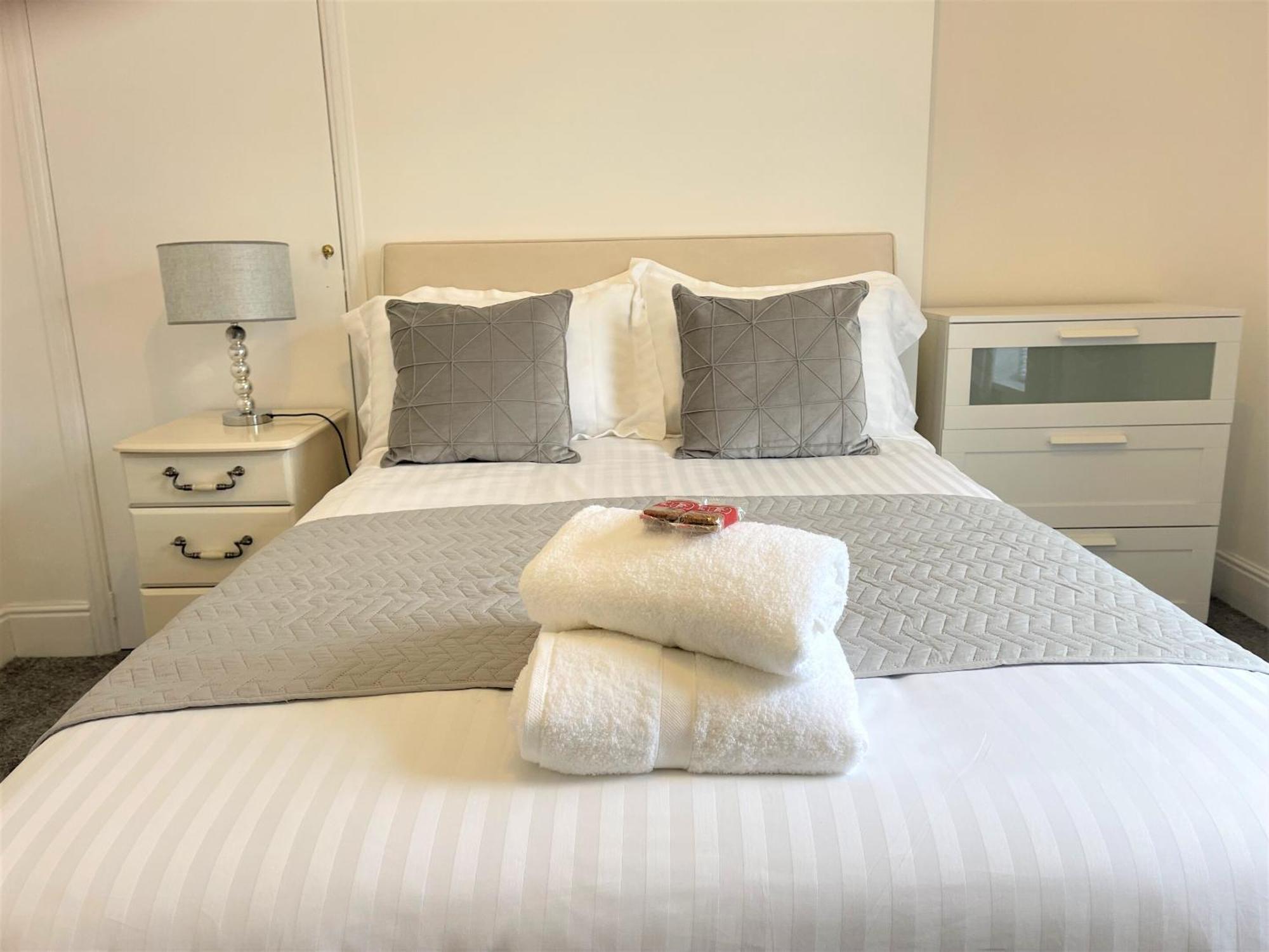Robinhuts - 3 Bed Accommodation -Perfect For Contractors, Families & Students Kingston upon Hull Luaran gambar