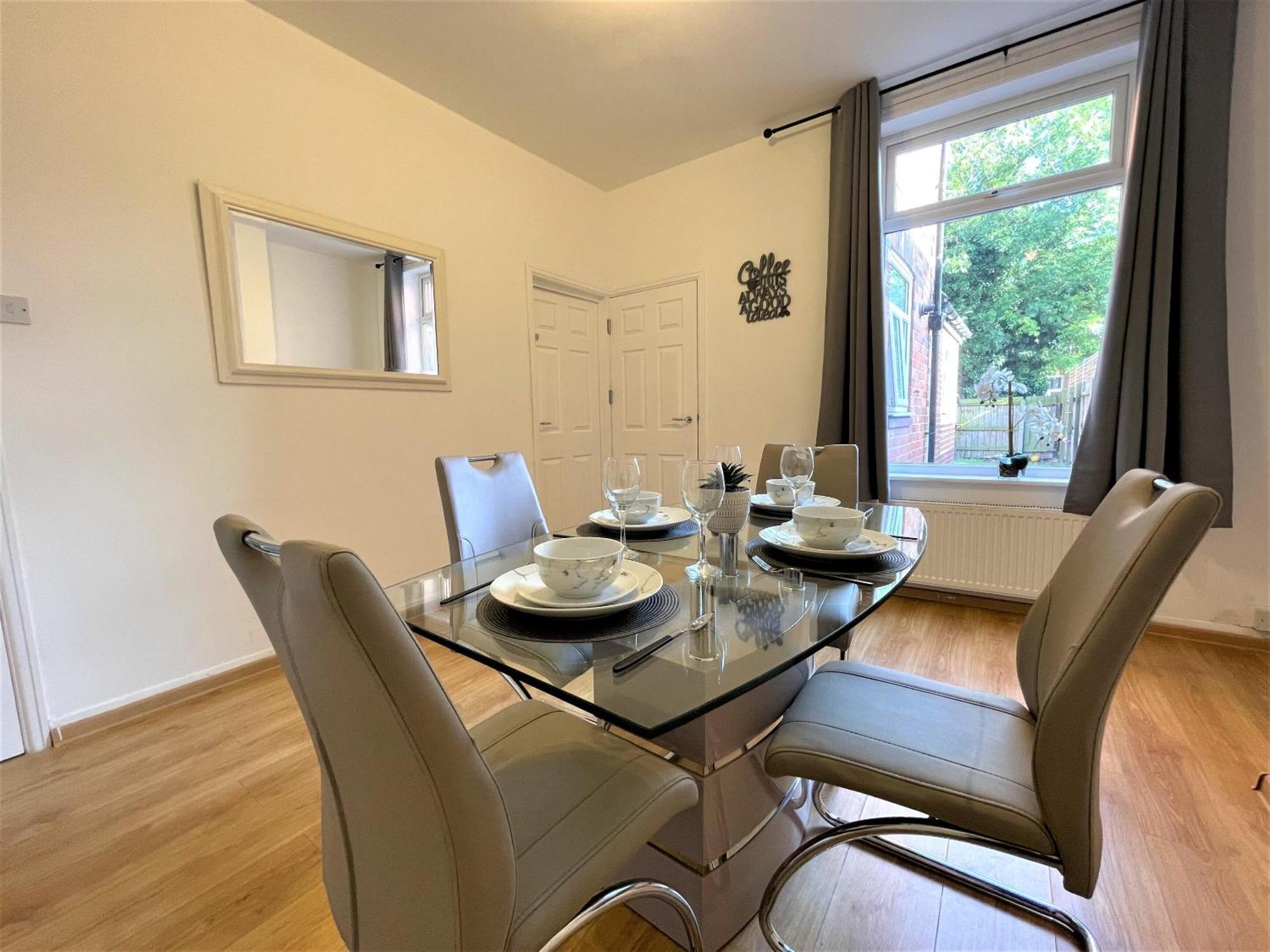 Robinhuts - 3 Bed Accommodation -Perfect For Contractors, Families & Students Kingston upon Hull Luaran gambar